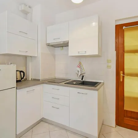 Cozy In With Kitchen * Rabac